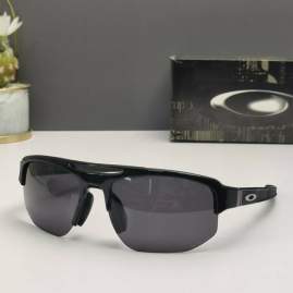 Picture of Oakley Sunglasses _SKUfw66123954fw